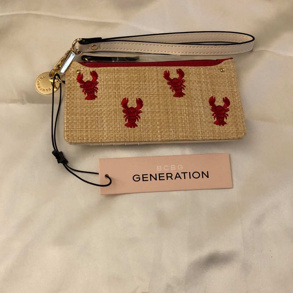BCBG Generation Natural Color Straw Card Wallet Red Embroidered Lobsters NWT - Picture 7 of 16